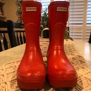 Women’s size 10 US Hunter Boots